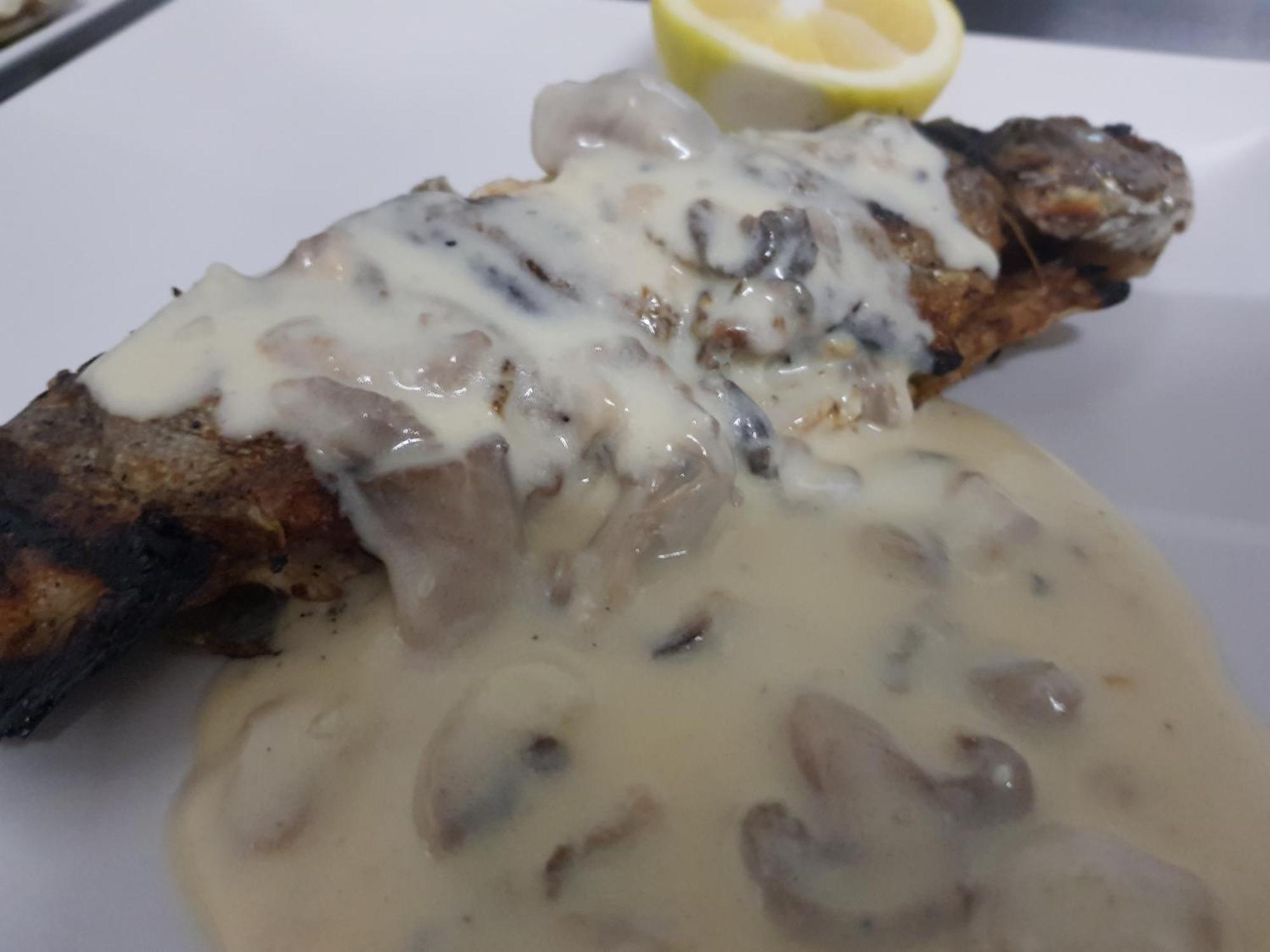 Piatra Neamţ 卡萨德鲁每图雷旅馆酒店 外观 照片