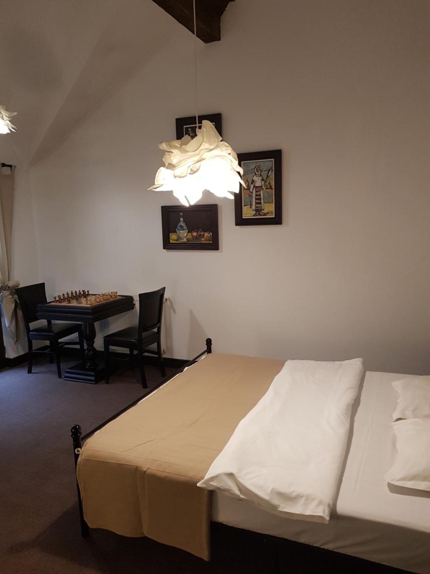 Piatra Neamţ 卡萨德鲁每图雷旅馆酒店 外观 照片