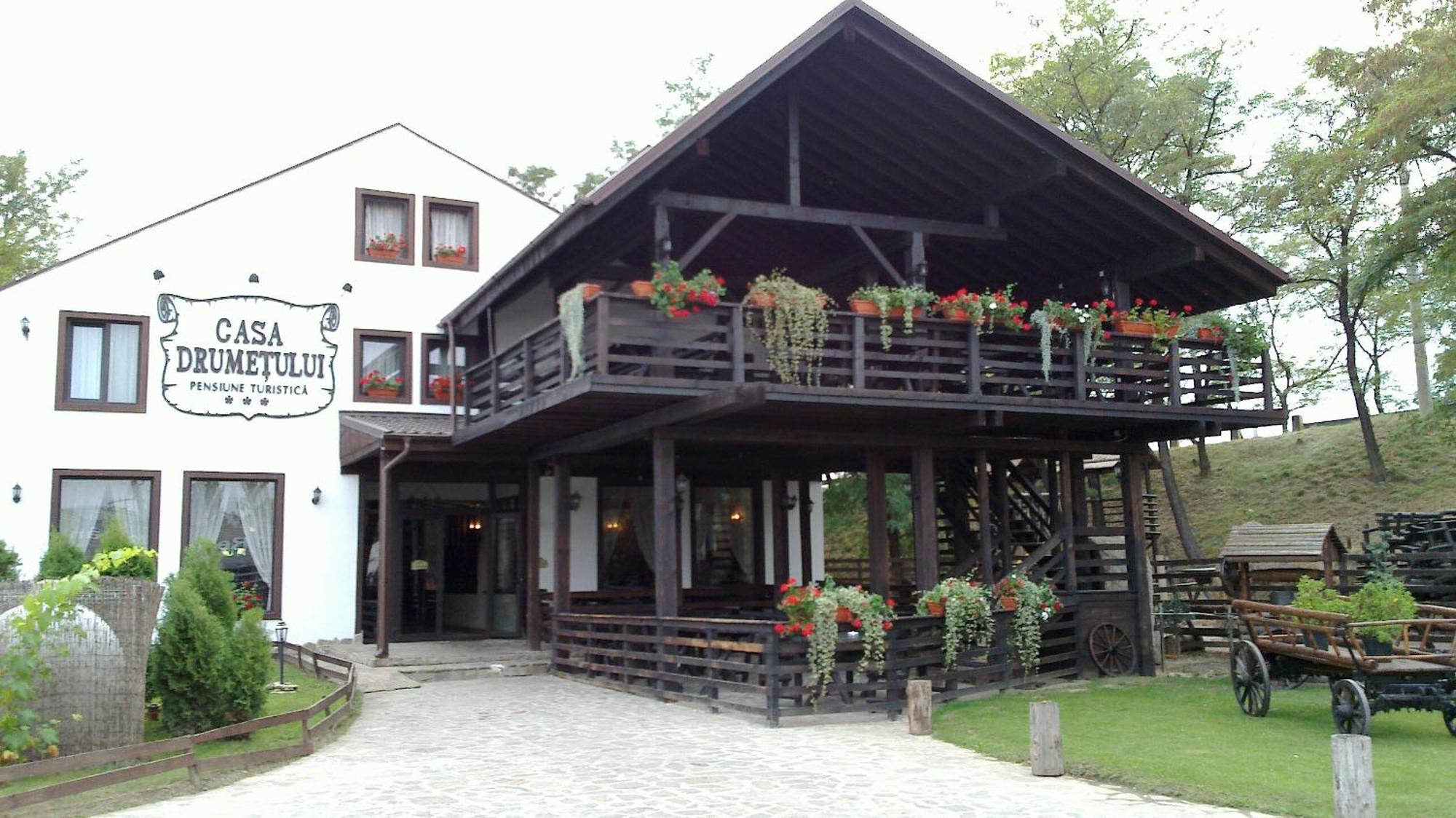 Piatra Neamţ 卡萨德鲁每图雷旅馆酒店 外观 照片